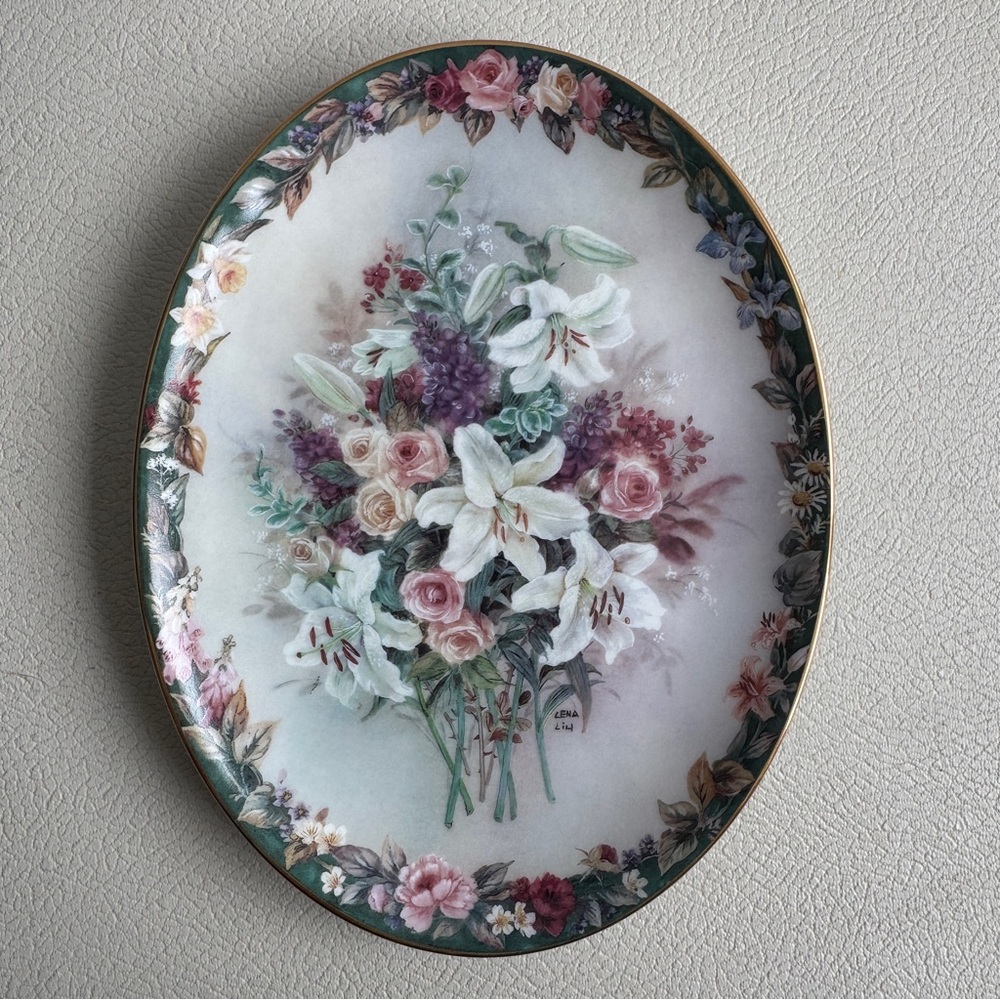 Vintage 1997 Lena Liu “Everlasting” The Bradford Exchange Decorative Plate